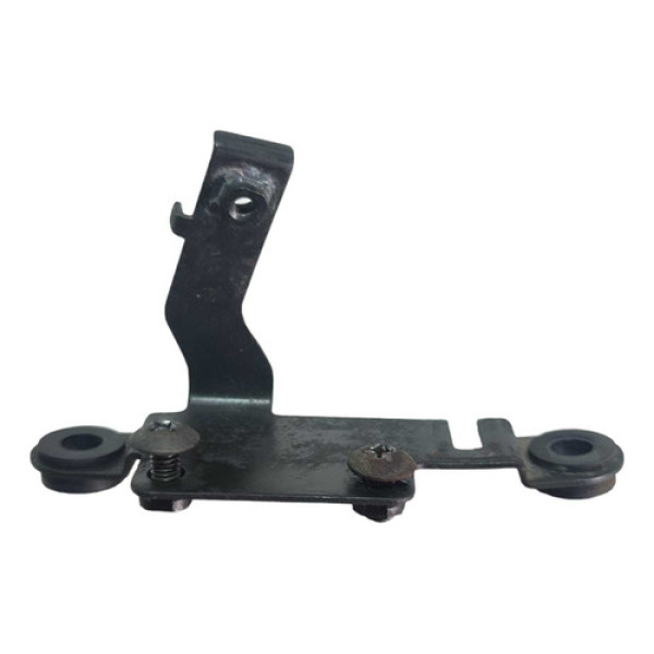 Suporte Do Sensor Valvular De Ar Suzuki Gsx 1300r 99/07